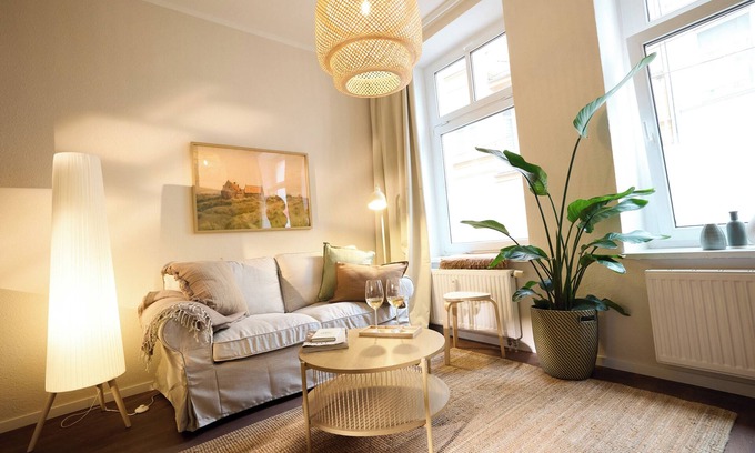 Schwerin Appartement | Little Loft in the heart of Schwerin with parking lot. Dog-friendly and barrier-free!