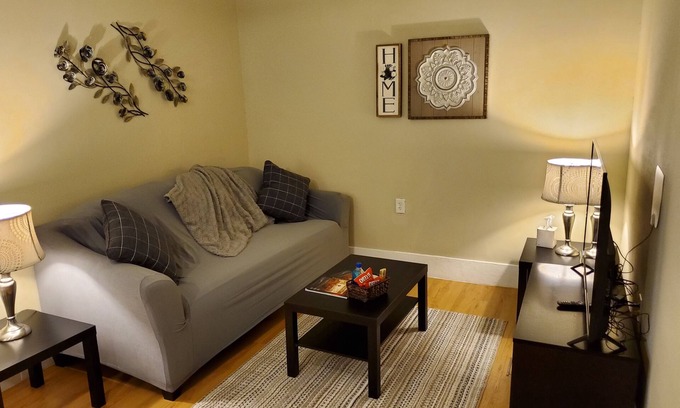 Springwoods Appartement | Très confortable, confortable et tout nouvel appartement 1 chambre 1 salle de bain à Austin, Texas