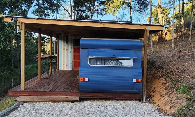 Traveston Cabine | Little Soho – A Soulful Off-Grid Caravan Retreat