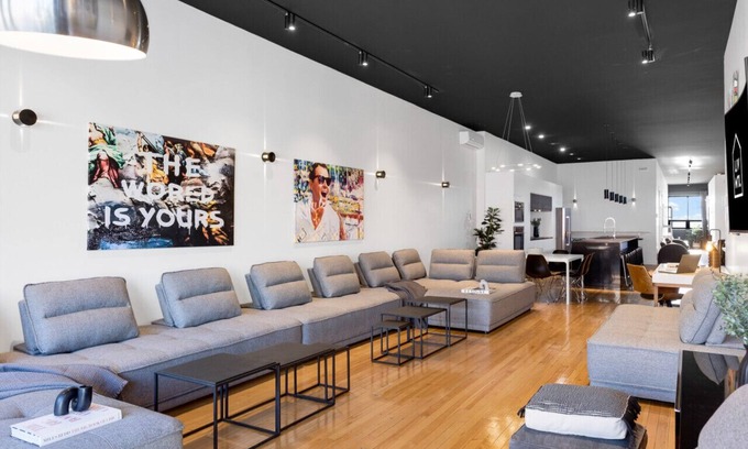 La Petite-Patrie Appartement | Liv MTL* 60% Off * Plaza 2 Spacious Penthouse | Large Family Retreat + Workers Paradise + Free Street Parking