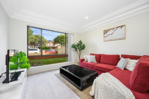 Liverpool Maison | Liverpool Oasis 5BR Home for Groups and Families