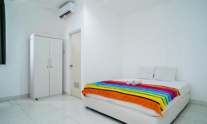 Tangerang Hôtel | Living Kost Syariah At Alam Sutera RedPartner