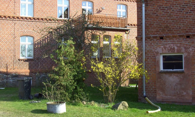 Roddan Appartement | Vivre ensemble dans le monument, 5 personnes, éventuellement Lit supplémentaire, adapté aux enfants