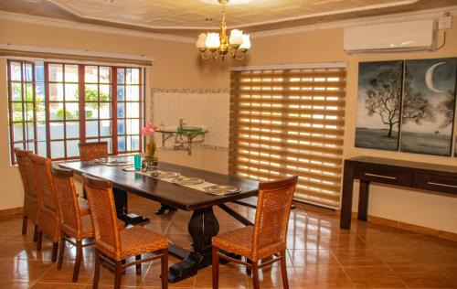 Louis Trichardt Maison | Lizpeter guest house