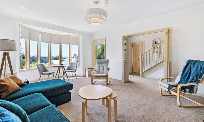 Hobart Maison | "Lizzy's Hideaway" – Close to City, Sleeps 6