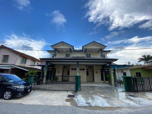 Alor Merah Maison | LMS homestay