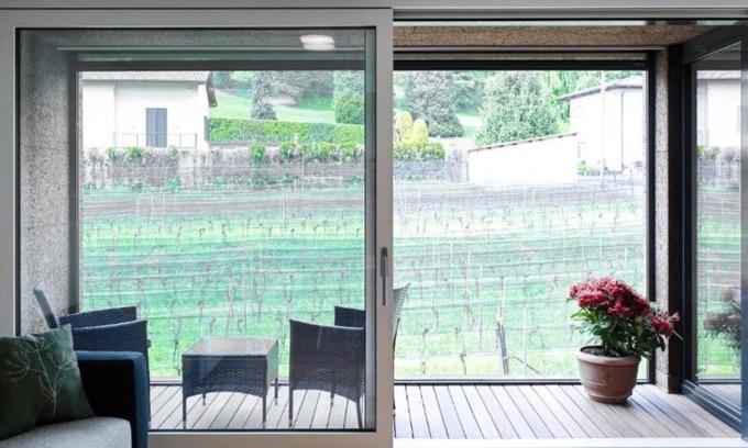Stabio Appartement | Lo Scudo di Stabio - 50 m² Vineyard View | Brief Stay 4-6 Nights