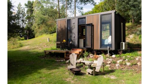 North Loburn Maison | Loburn Retreat 2 by Tiny Away
