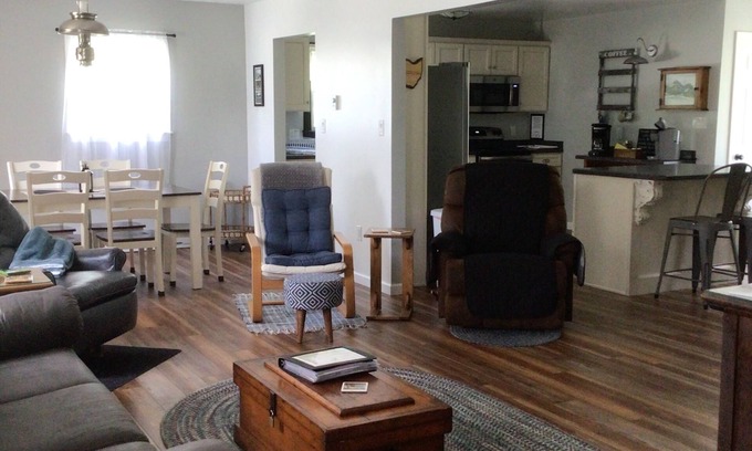 Geneva Maison | Located In Harpersfield twp in the heart of wine country and covered bridges