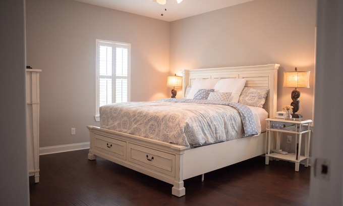 Lake Charles Maison | located in the downtown Lake Charles!!! 5 min drive to the civic center