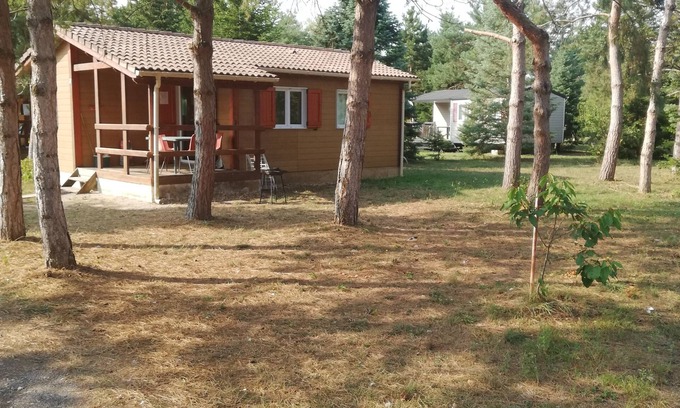 Presles-et-Boves Chalet De Ski | Location de chalets dans un domaine privé