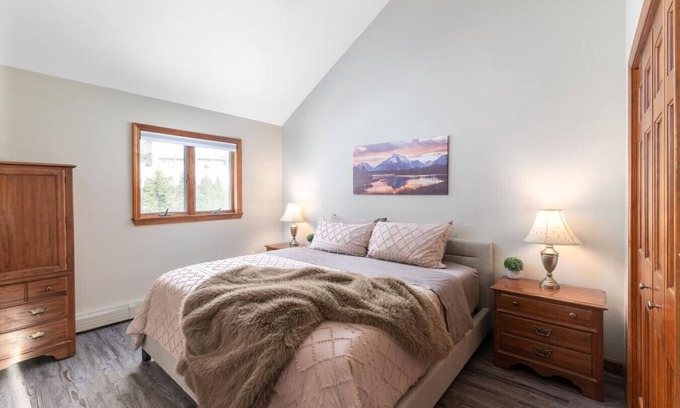 Intervale Maison | Location, pool, games, king bed!