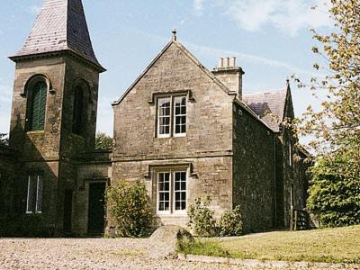Kelso Maison | Lochside Stable Hse