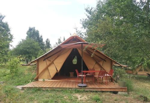 Serignac Autre | lodge Crusoé