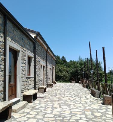 San Piero Patti Cabine | Lodge Il Capitano
