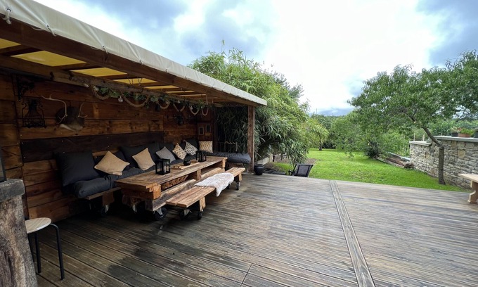 Pays Riolais Lit Et Petit-Déjeuner | Lodge dans la vallée de l’Ognon jusqu’à 18 personnes