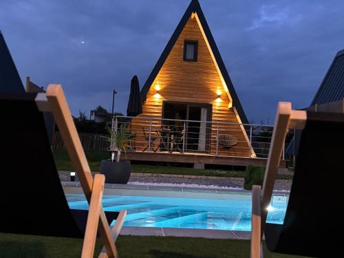 Saint-Utin Cabine | Lodge Lady Tipi 2