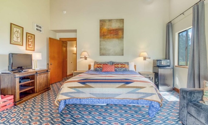 Black Butte Ranch Copropriété | Lodge Room 33: 1 BR, 1 BA in Black Butte Ranch, Sleeps 2
