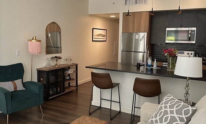 LoDo Appartement | LODO 1-bedroom Designer Apartment Meets Mile High Charm