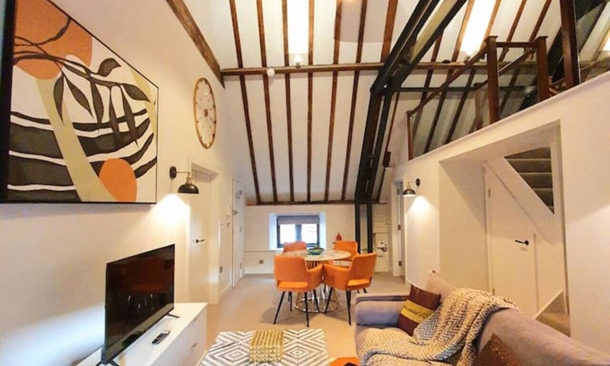 Bishop's Stortford Appartement | Luxury 2 Bedroom all ensuite Apartment with Mezzanine Floor in the heart of Bishops Stortford clo...