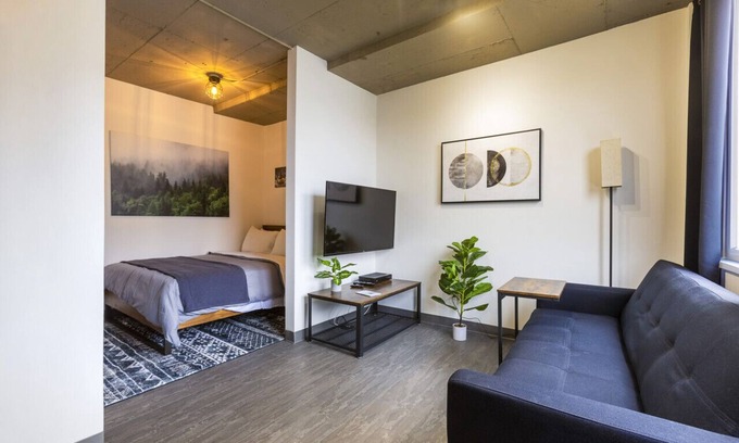 Rimouski-Neigette Appartement | Loft 306 | Toit-terrasse | Centre-ville
