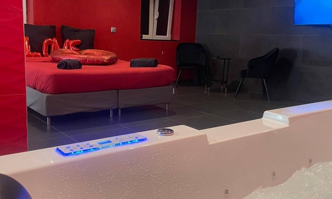Hoenheim Appartement | Loft 55 m2 Jacuzzi Billard Terrasse 15 min Hyper Centre Strasbourg