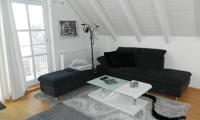 Großnobach Appartement | Appartement loft avec 3 chambres aux portes de Munich près de l'aéroport!