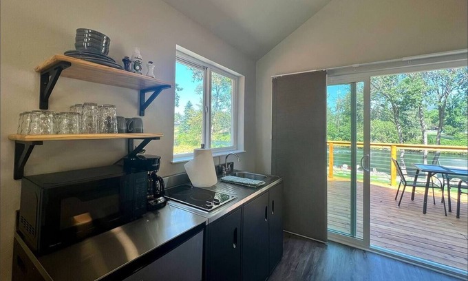 Grants Pass Cabine | Loft Cabin 2 - Rogue River Resort