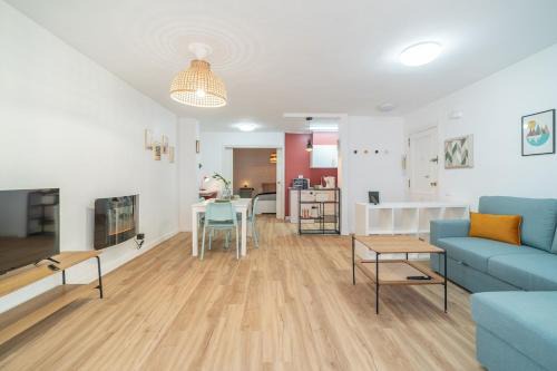 Castello de la Plana Appartement | Loft con estilo y supercéntrico