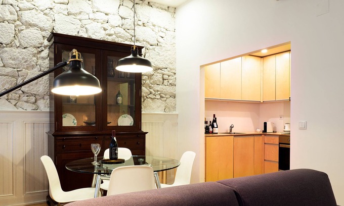 Viseu Appartement | Loft D - immeuble historique au coeur de Viseu avec wifi