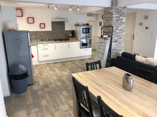 Laplume Appartement | - Loft fléchette - clim - garage