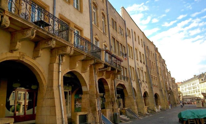 Metz-Centre – Ancienne Ville Appartement | Loft Le Saint Louis by La Chambre à Coté