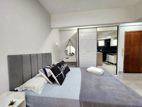 Castelo Branco Appartement | Loft na av. Meia Praia, Itapema