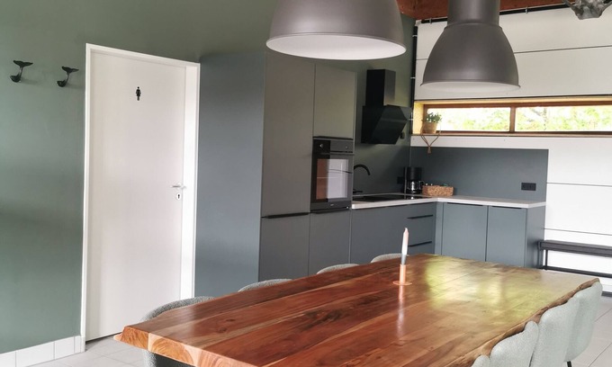 Postbauer-Heng Maison | Loft near Nuremberg - 5 min. to the free swimming pool, close to the trade fair