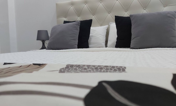 Jardin de la Abadia Appartement | Loft near the beach ¡LA BIZNAGA!