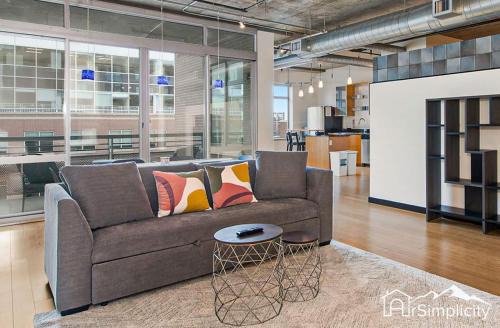 LoDo Maison | Loft Near Union Station W Gym & Patio
