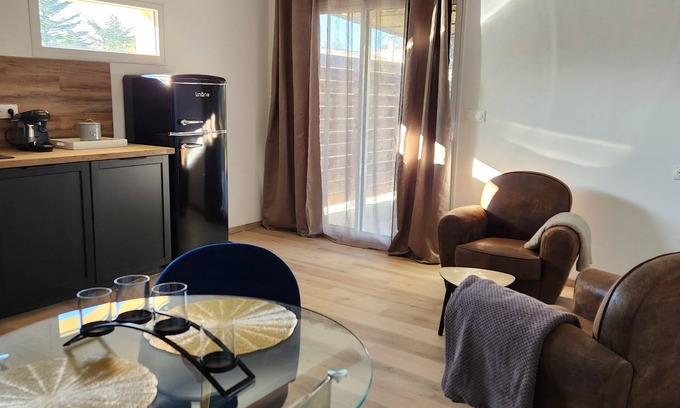Saint-Laurent-La-Vernede Cabine | Loft Q-PIDON
