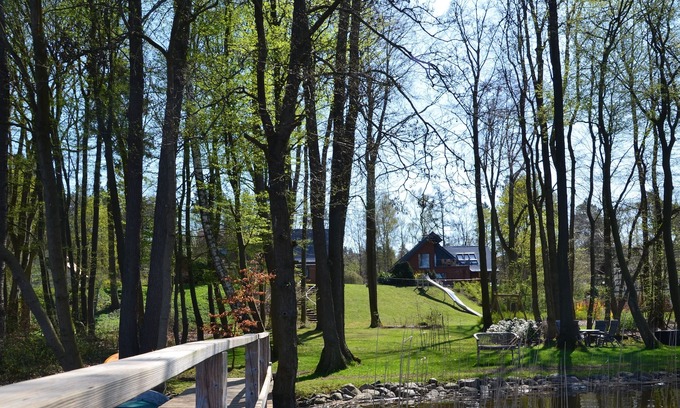 Neu Poserin Maison | Loft au bord du lac !!!