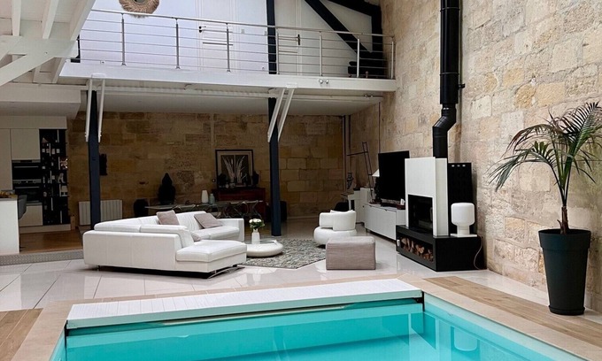Chartrons Maison | Loft avec jardin et piscine intérieure Bordeaux centre