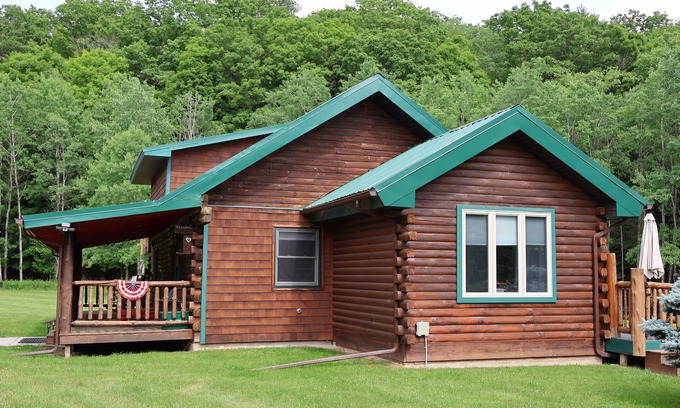 Prattsburgh Maison | Log Cabin Living in this rustic yet refined home with ample space and privacy!