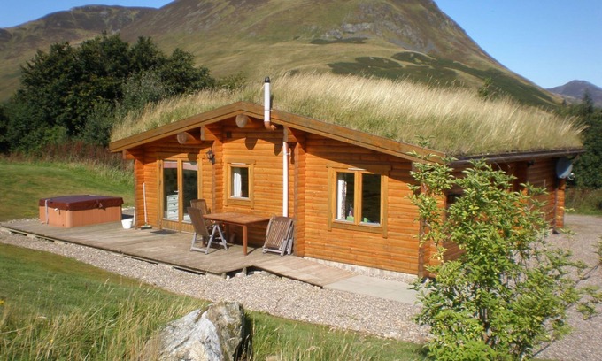 Spittal of Glenshee Cabine | Log Cabin avec bain à remous et sauna pour 4/5 | Dans le parc national de Cairngorm | Superbes vues
