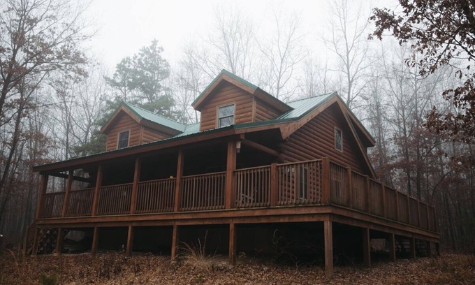 Jim Thorpe Maison | Log Home in a Peaceful Wood in Jim Thorpe
