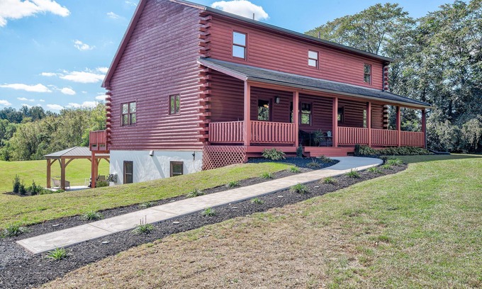 Harrisburg Maison | Log Home sur 8 acres près des attractions de Hershey