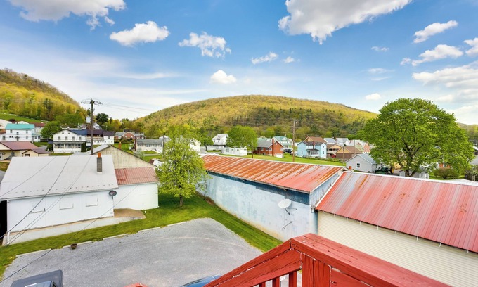 Loganton Maison | Cozy Loganton Vacation Rental in Amish Country!