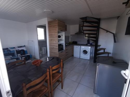 Castets Appartement | logement 1Chambre et 1 clic clac