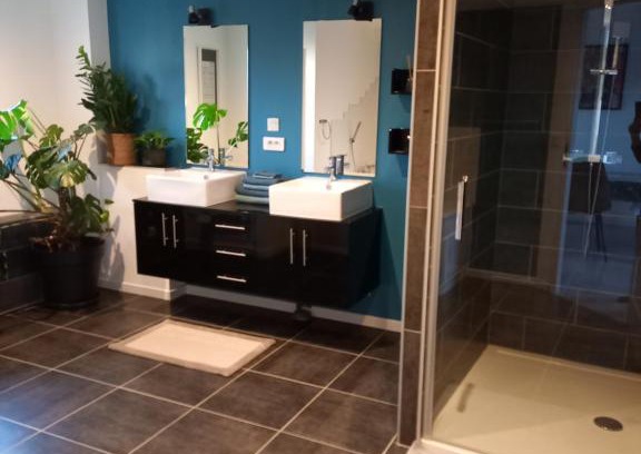 Tour-en-Sologne Maison | logement indépendant