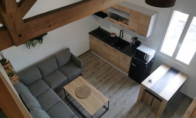 Lesperon Appartement | Logement pour 4 personnes avec mezzanine à la campagne