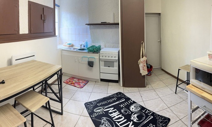 Wassy Appartement | Vaste logement idéalement situé à 15 kilomètres du Lac du Der.