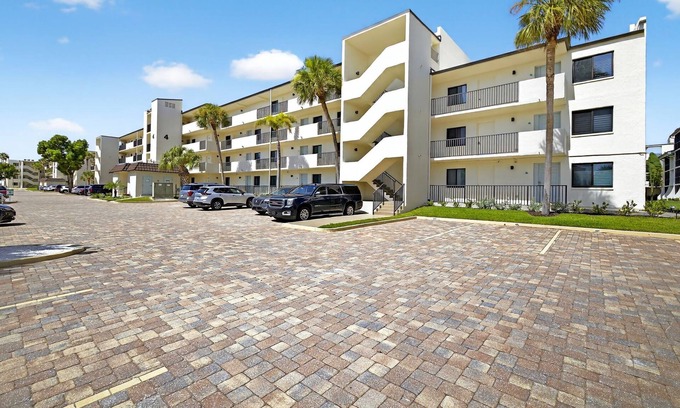 Sanibel Maison | Loggerhead Cay 462 New and Gorgeous!