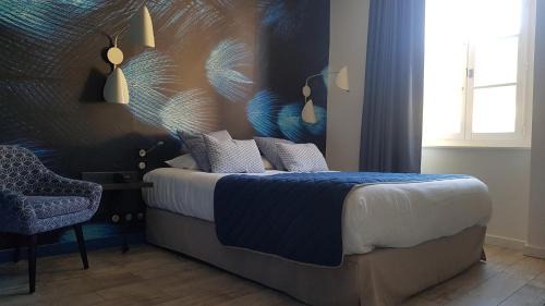 Salins-les-Bains Hôtel | Logis Hôtel des Deux Forts